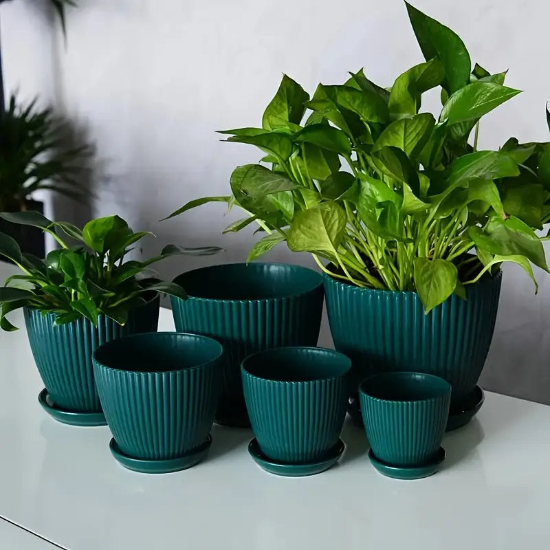 3pcs Modern Vertical Striped Plastic Planter Set