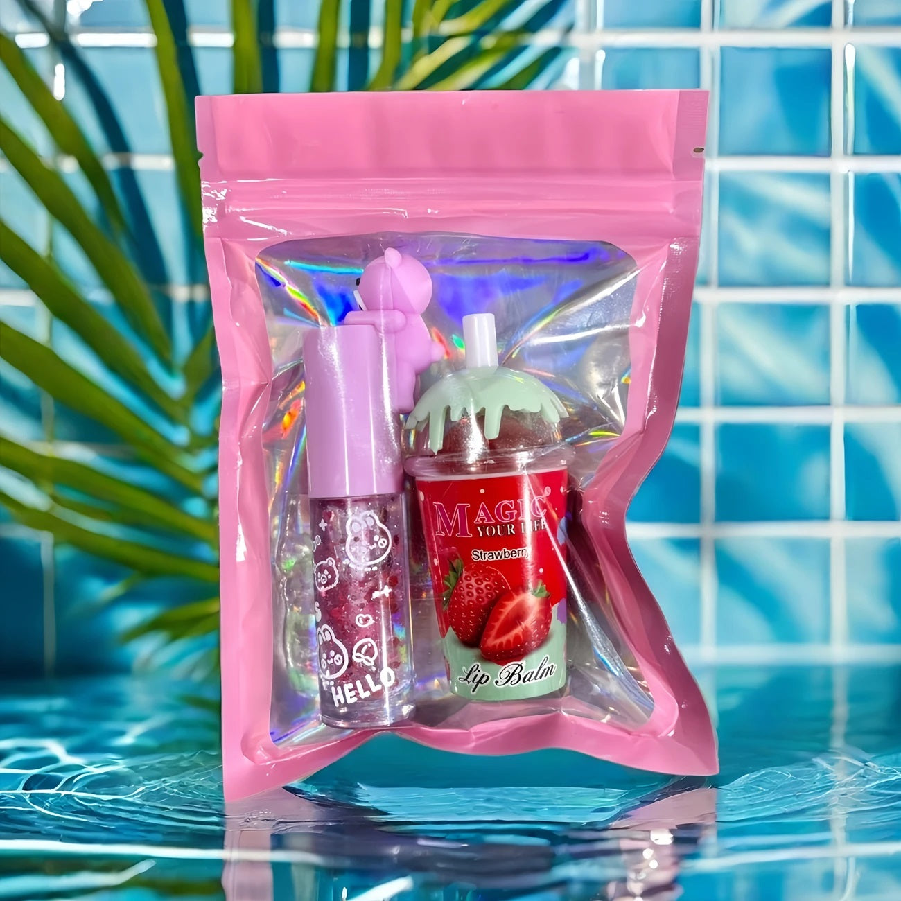 Strawberry Bear Sequin Lip Gloss og Straw Type Lip Balm Two Pack.