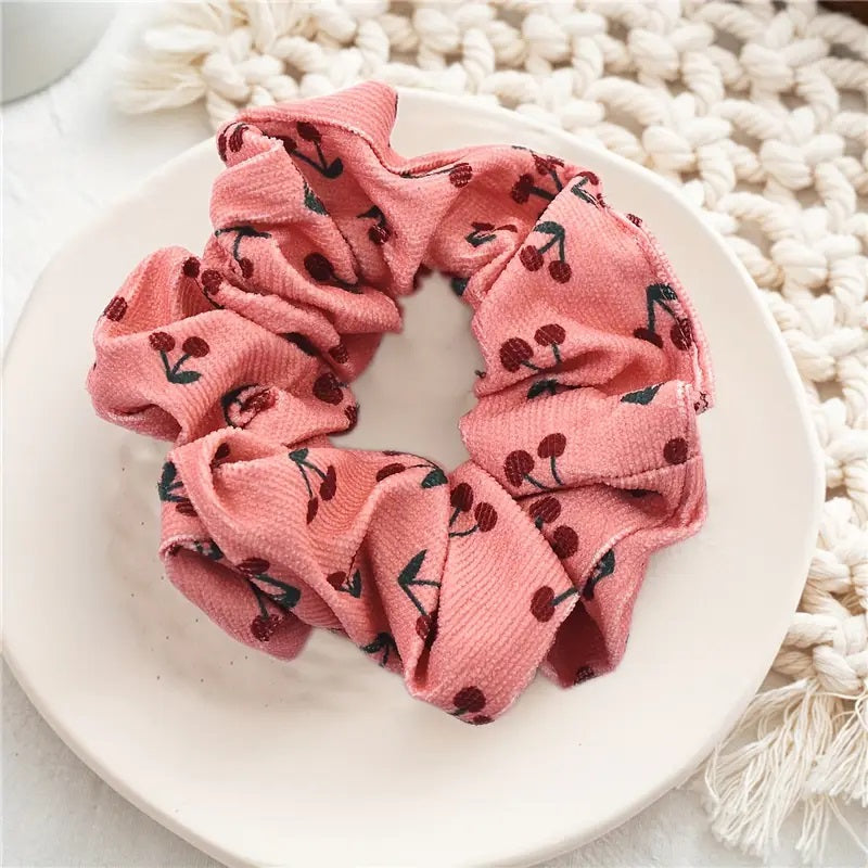 Rød Kirsebær Trykk Scrunchie