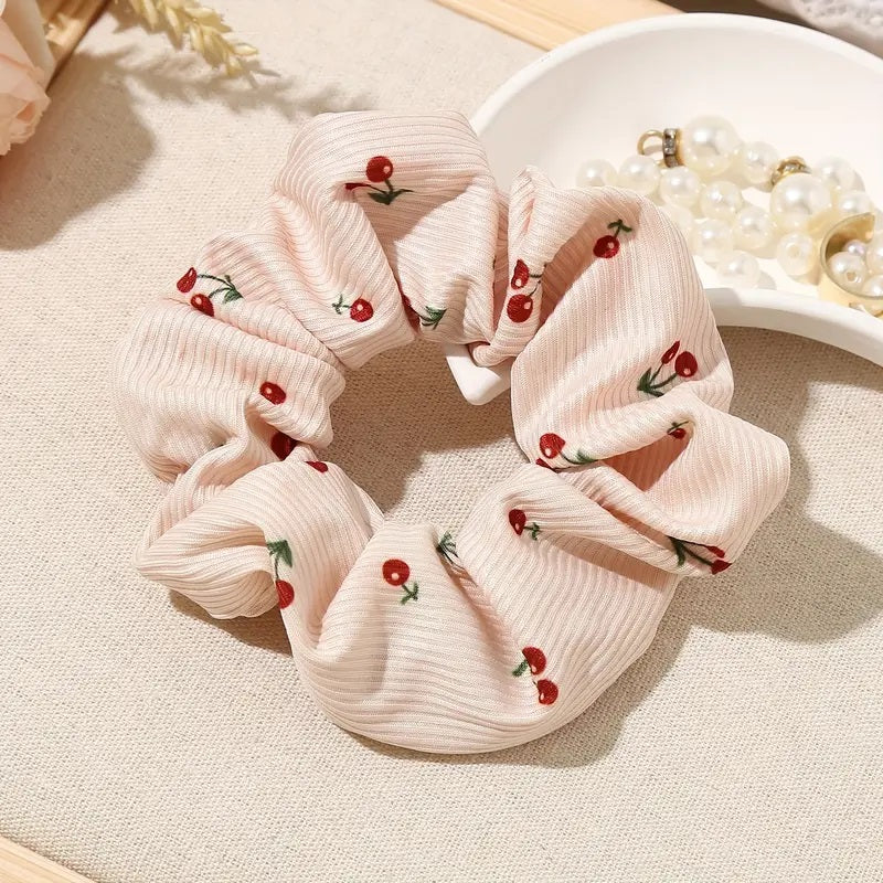 Søt Kirsebær Trykk Scrunchie