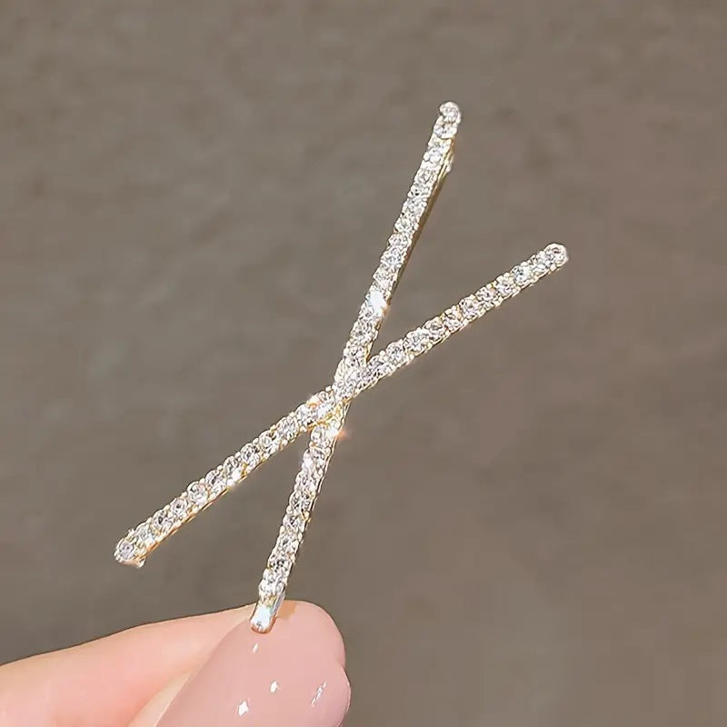 2pcs Elegant Sparkling Rhinestone Hair Clips Set.
