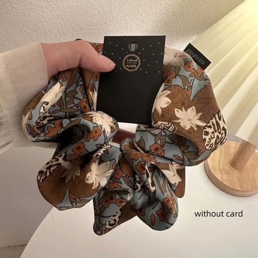 Brun Tidløs Scrunchie Hårbånd