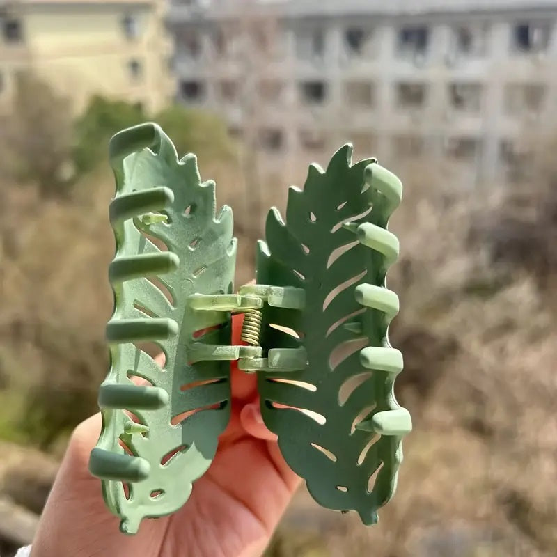 Large Green Leaf Hair Claw Clip