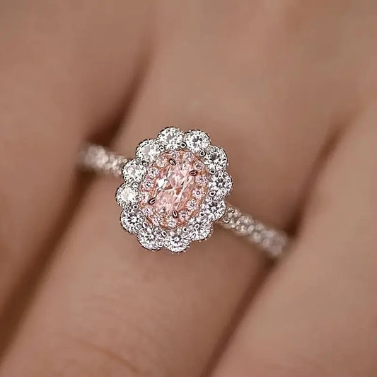 Sølvtone Elegant Ring med Glitrende Rosa Cubic Zirconia