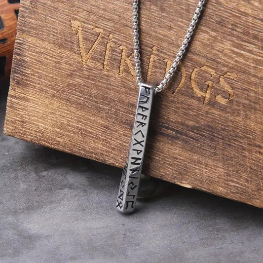 Never Fade Norse Mythology Viking Runes Vegvisir & Valknut Charm Necklace
